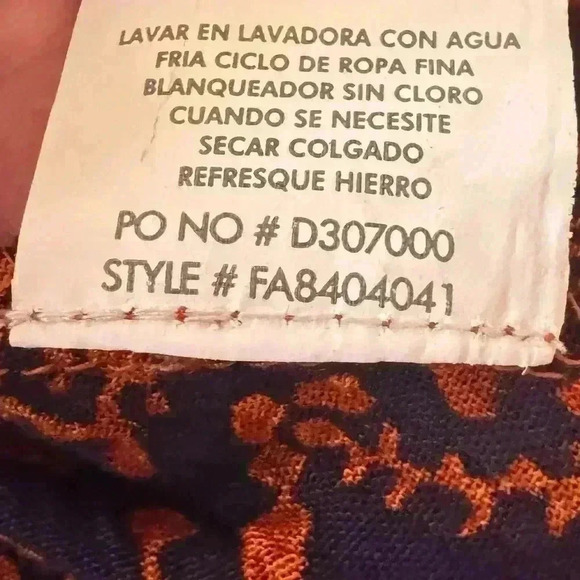 O’NEILL Lianne floral pleated babydoll top bell sleeves cobalt rust sz medium - Picture 14 of 14